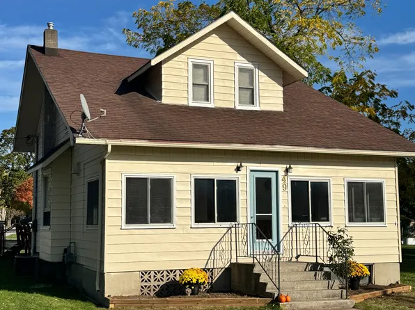 49 Consecon St E, Prince Edward County, ON K0K 3L0