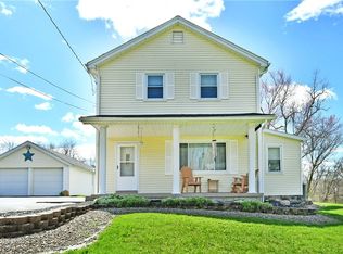 7966 Warren Sharon Rd, Masury, OH 44438