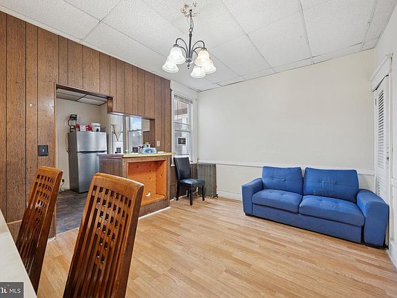 4th image of 5627 Sansom St