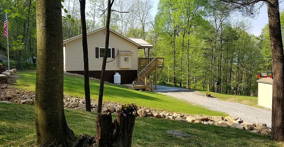 2nd image of 15105 Church Mountain Ln