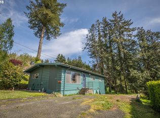 845 E 14th St, Coquille, OR 97423