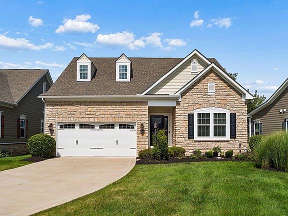 3rd image of 6980 Waters Edge Dr #4