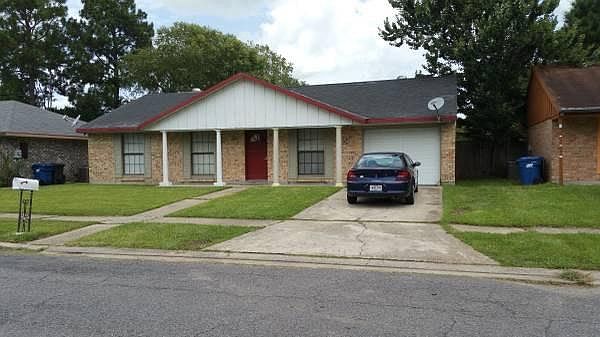 1st image of 106 Toulouse Dr