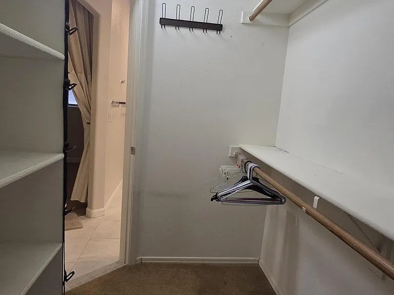 3020 E Friess Dr — Photo 29