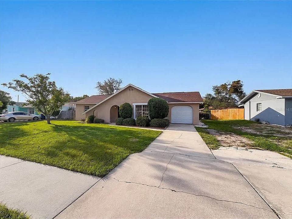 1st image of 887 Fruitland Dr