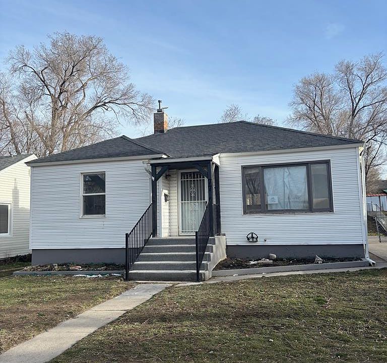 1st image of 77 Cottonwood Ave