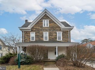 538 W Market St, Perkasie, PA 18944