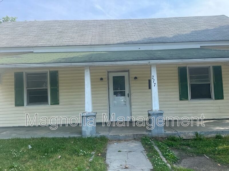 1st image of 277 Chavasse Ave