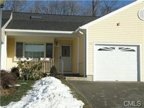 76 Highland Dr, Monroe, CT 06468