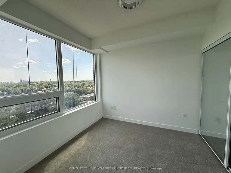 4010 Eglinton Ave W #914 — Photo 7