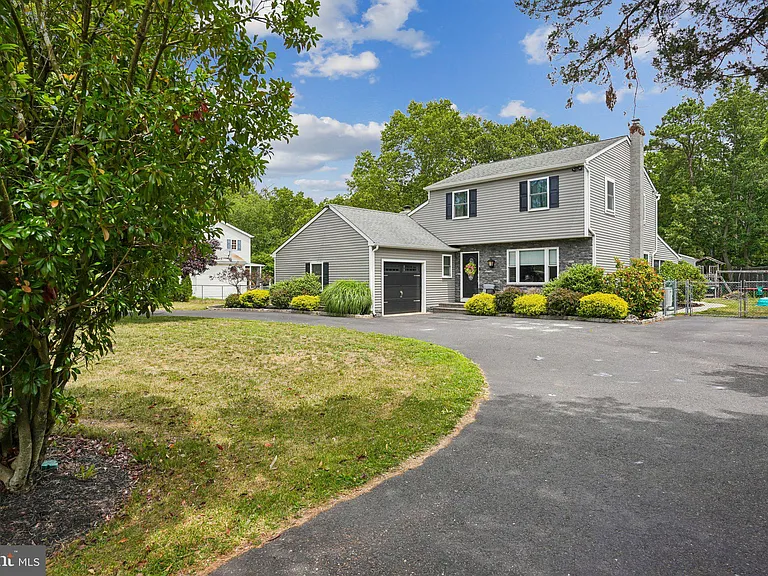 2316 Lorkim Ln — Photo 3