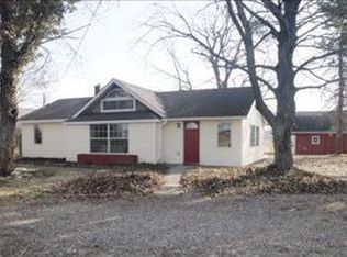 27739 29th St, Gobles, MI 49055