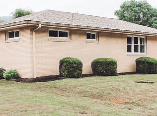 66 Courtland Ave, Wheeling, WV 26003