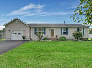 395 Seabrook Ave, Bayville, NJ 08721
