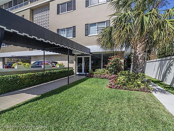 2nd image of 227 Brazilian Ave APT 3E