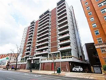 566 Commonwealth Ave #703A
