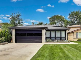 4664 W Lunt Ave, Lincolnwood, IL
