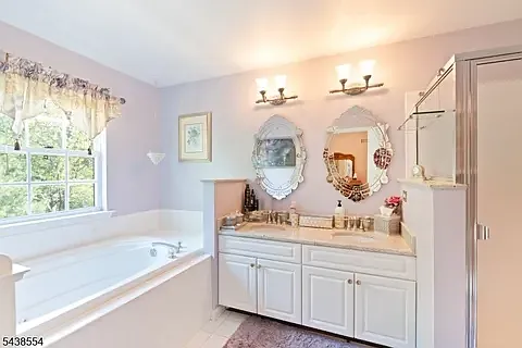 18 Kentworth Ct #18 — Photo 11