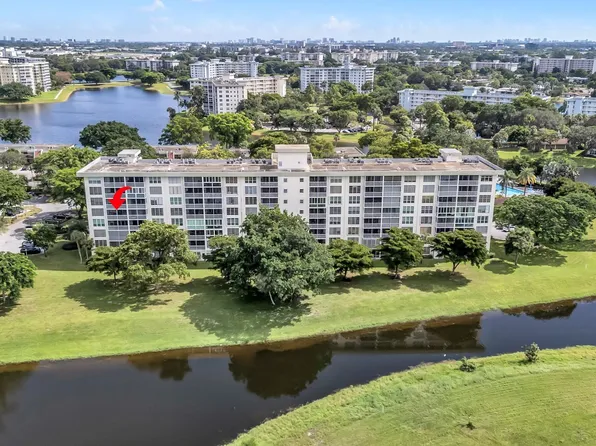 3080 N Course Drive, Pompano Beach, FL 33069