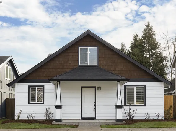 601 W 1st St Unit 13, Newberg, OR 97132