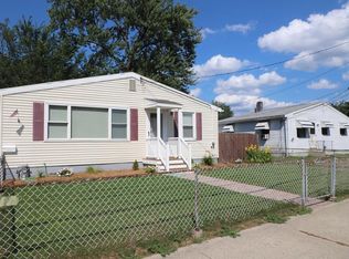 273 Nottingham St, Springfield, MA 01104