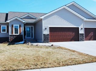3619 NW Trestle Point Dr, Ankeny, IA 50023