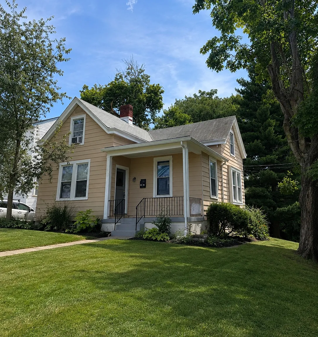 3 bed, 1151 sqft, $1,795 — Photo 1