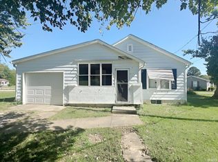 7010 Mesker Park Dr, Evansville, IN 47720