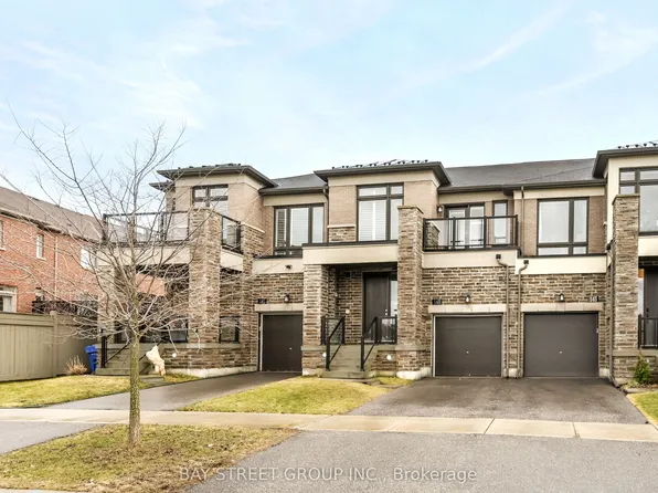 143 Badgerow Way, Aurora, ON L4G 0Z5