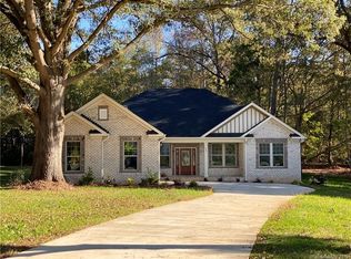 8832 Reedy Creek Rd, Charlotte, NC 28215