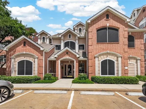 2111 Welch St APT B306, Houston, TX 77019