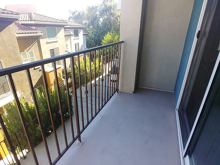 Almeria Townhomes — Photo 26