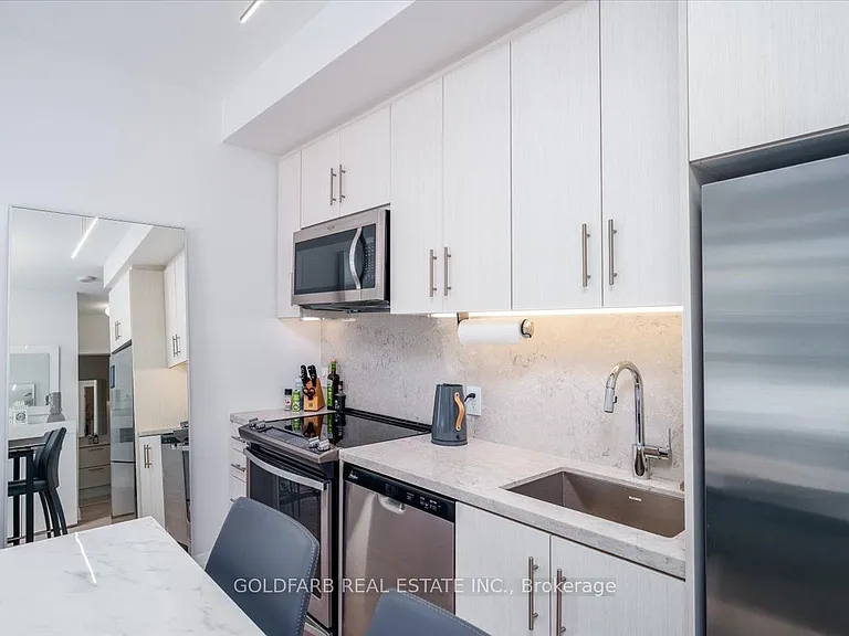 271 Sea Ray Ave #B112 — Photo 6