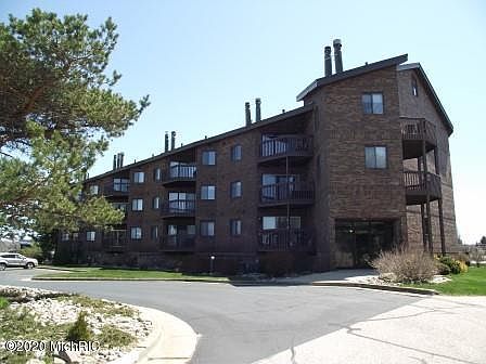 1st image of 368 Harbor Dr