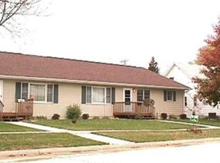 406 South Ave, Decorah, IA 52101