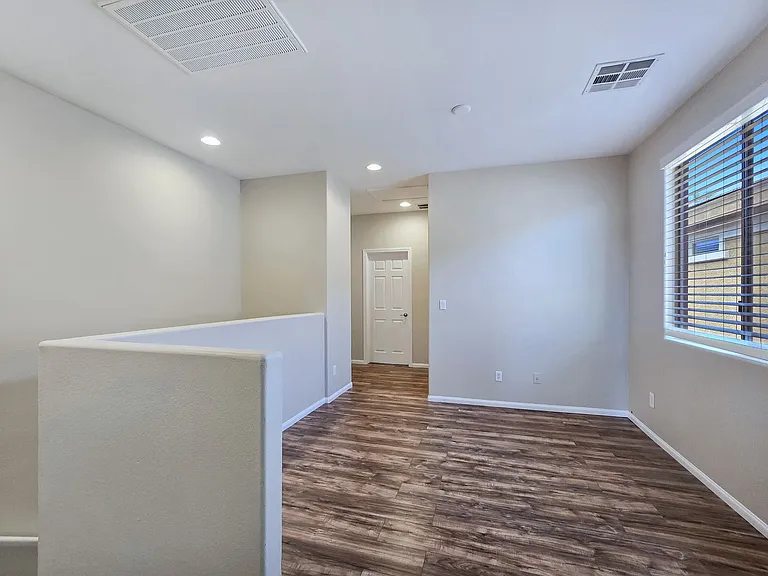 5389 Hollymead Dr — Photo 28