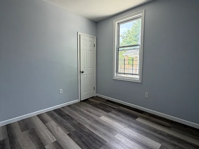 137 N Burgher Ave #1 — Photo 3