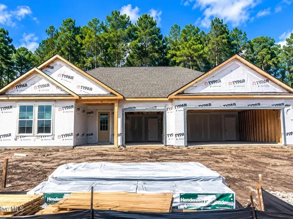 573 Tramontane Boulevard SW, Shallotte, NC 28470