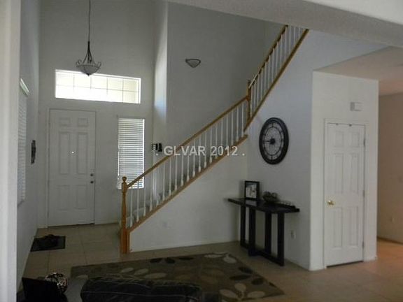 4th image of 9101 Black Maple Ave
