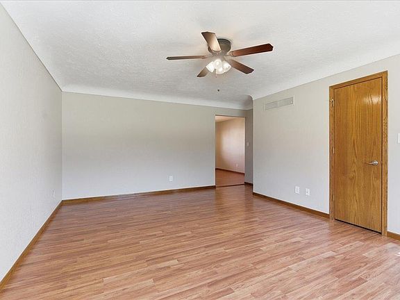 2nd image of 1515 W 5th St