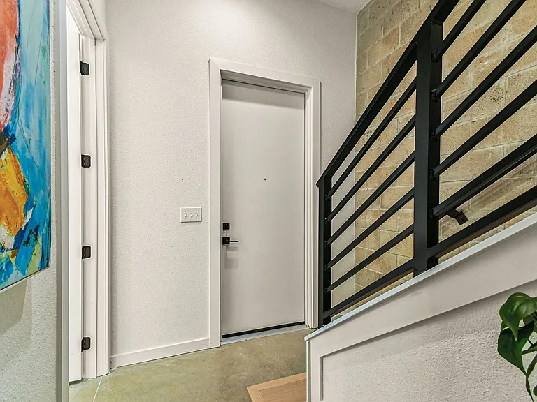 1218 E Kay St #21 — Photo 14