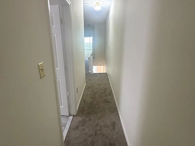 932 Westminster St NW — Photo 14