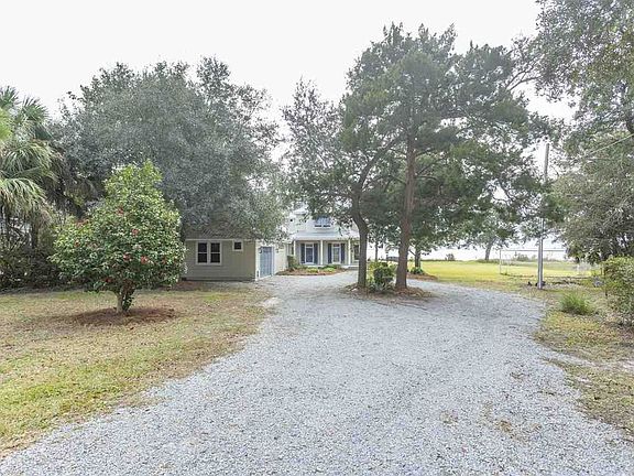 4th image of 5341 Soundside Dr