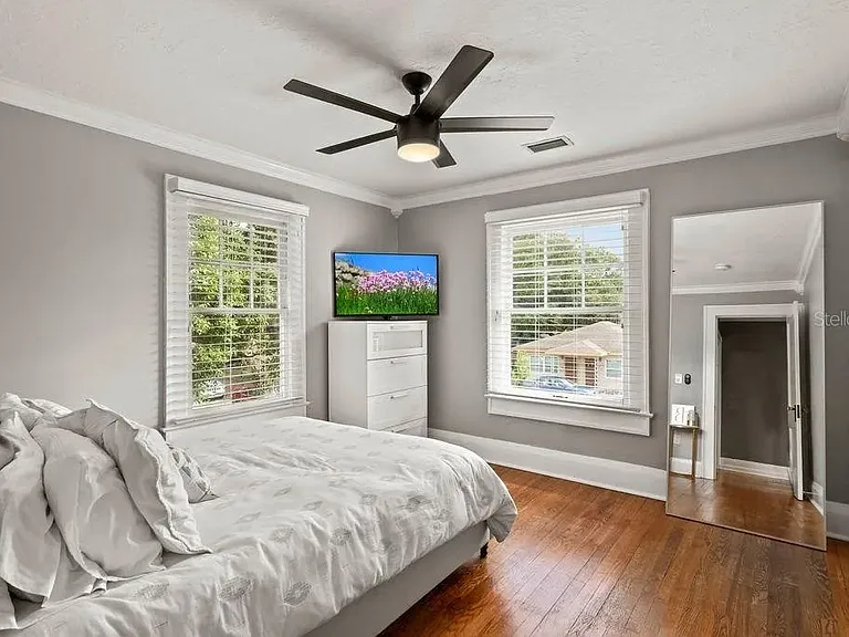 1420 Asher Ln — Photo 6