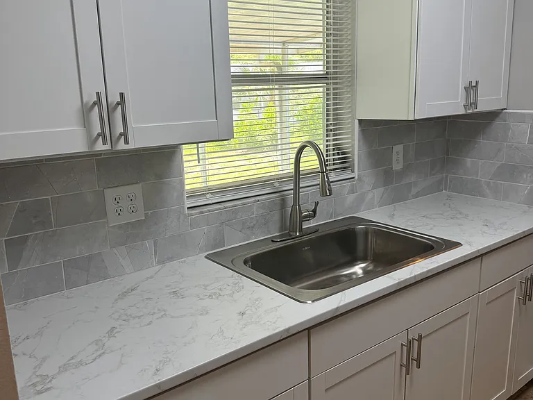 4270 SW 145th Place Rd — Photo 8
