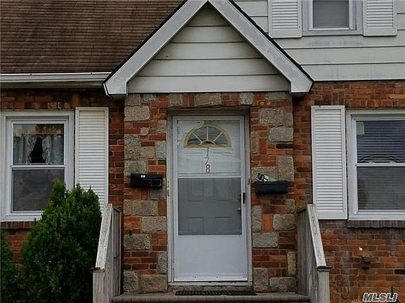 2nd image of 178 E Mineola Ave
