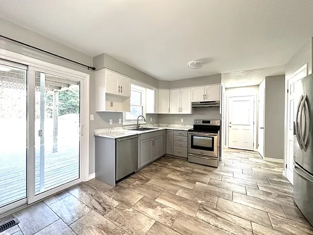 4 Golding Pl — Photo 6
