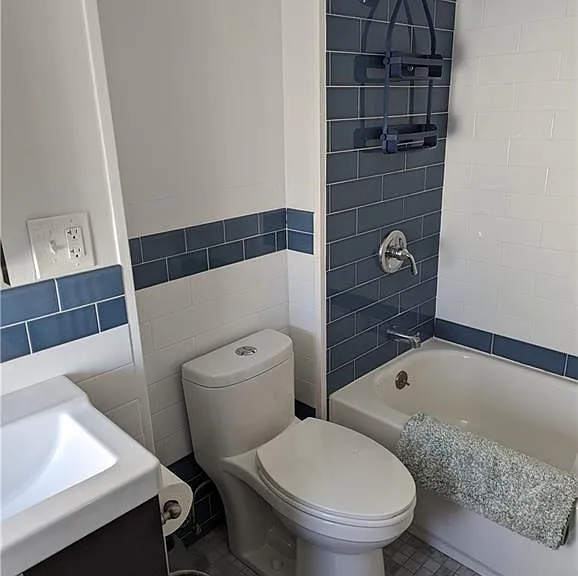 27 Mount Vernon St #2 — Photo 29