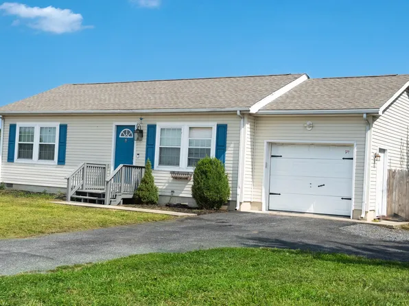 1713 New Burton Rd, Camden Wyoming, DE 19934