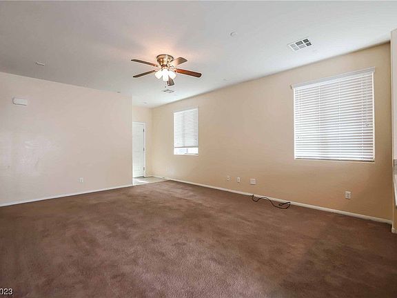 4th image of 739 Crest Valley Pl